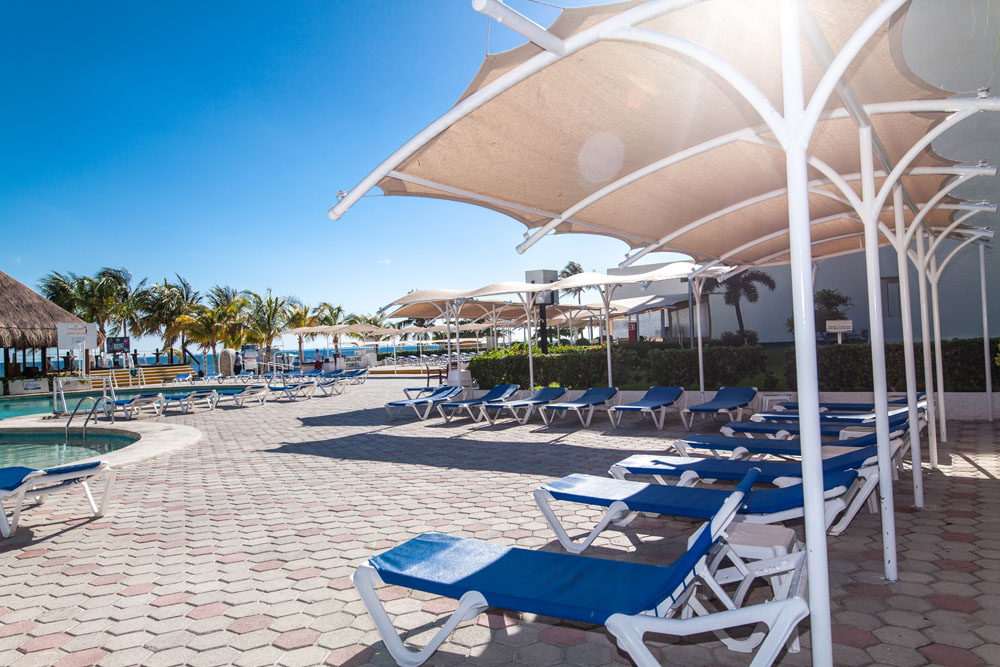 Aquamarina Beach Hotel Cancún